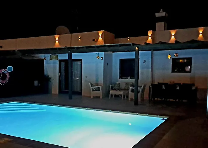 Burgado بيت للعطل بلايا بلانكا